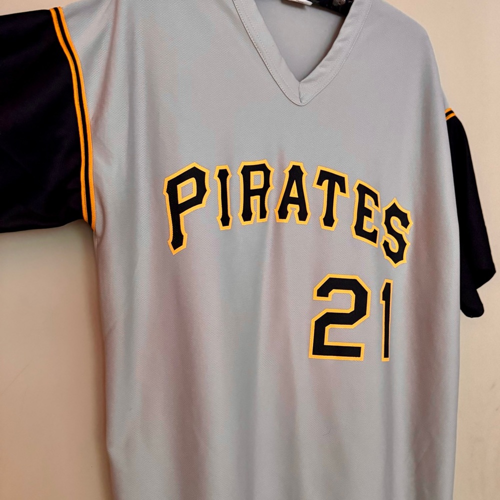 Pirates Gray and Black Jersey Blokecore